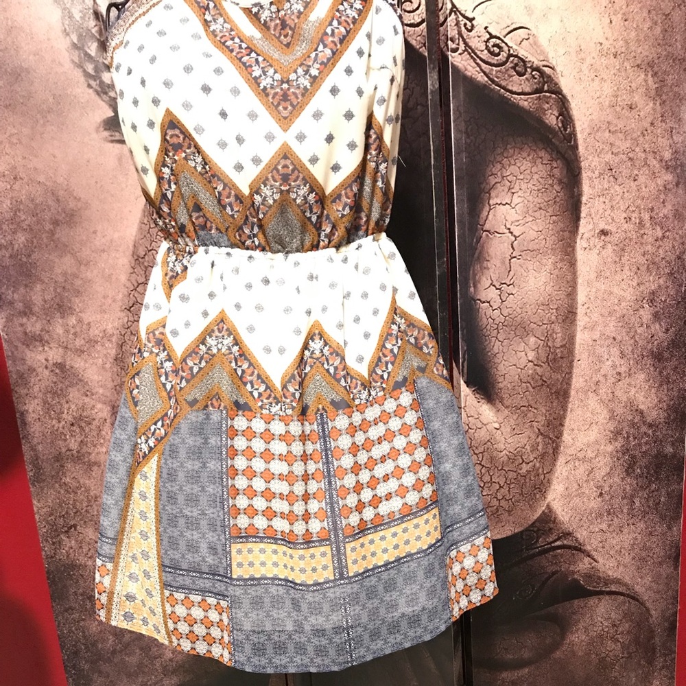 Women’s dress